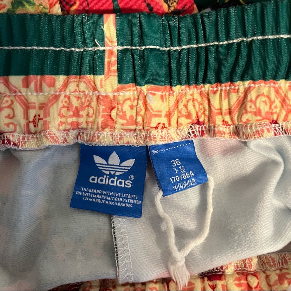 Rare Adidas Originals x The Farm Company Borboflor Shorts - Size 6/S - Picture 4 of 11